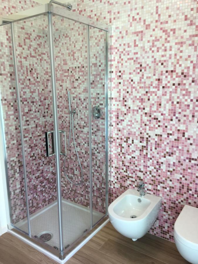 Residenza Elena Leilighet Rimini Eksteriør bilde