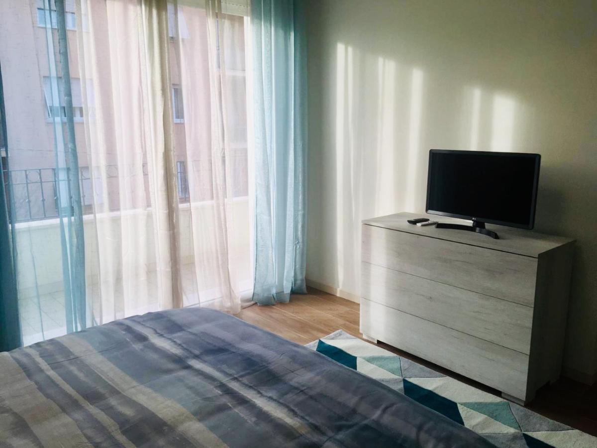 Residenza Elena Leilighet Rimini Eksteriør bilde